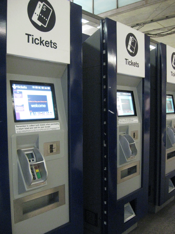 Macchinette per stampare i biglietti a Stansted